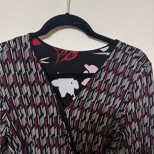 White House Black Market Patterned Long Sleeve Dress